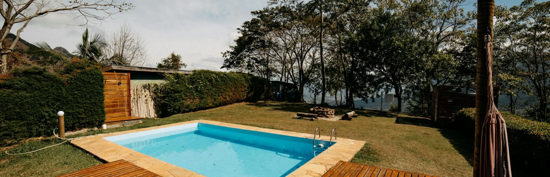 pool deck breadcrumb